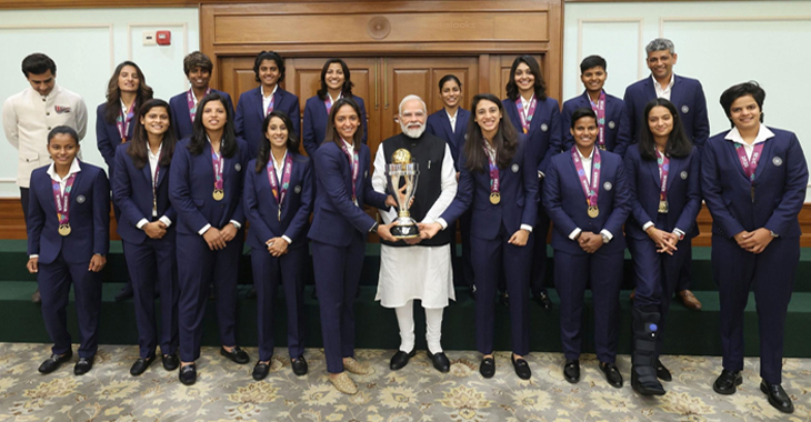 PM Modi Meets World Cup Winning Indian Women's Cricket Team