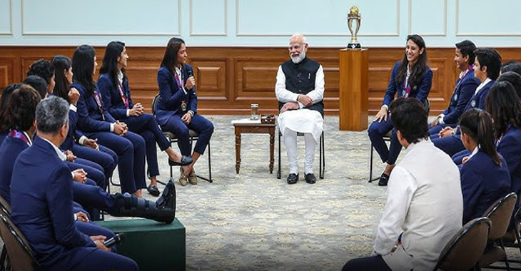 PM Modi Meets World Cup Winning Indian Women's Cricket Team